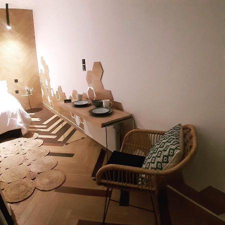 Sroom Apartment Mesolóngion Eksteriør bilde